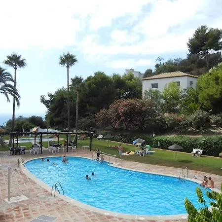La Torrecica, Con Caracter Andaluz Y Magnificas Vistas Al Mar Y Sierra Nevada *